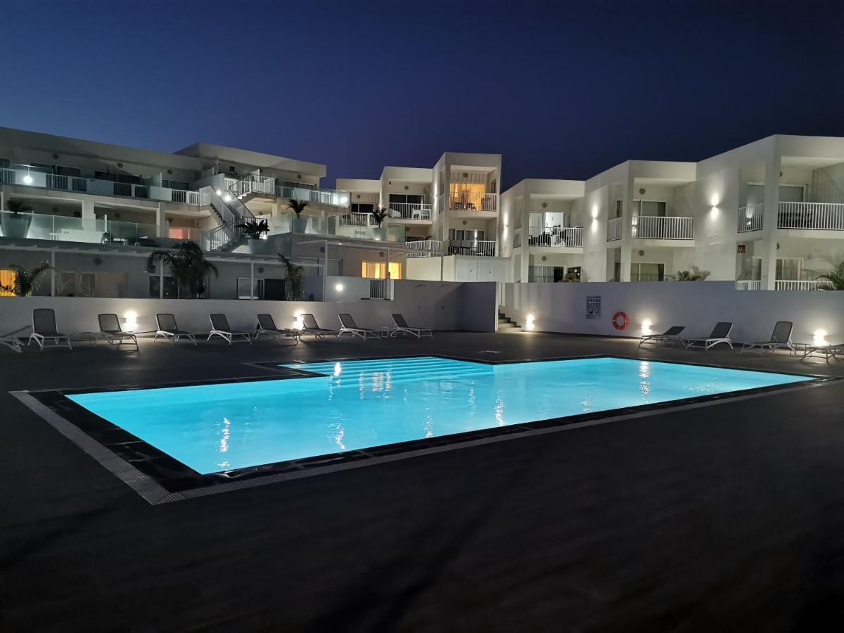 شقة Luxury Sea View Senator Lanzarote كوستا تاغيسي المظهر الخارجي الصورة